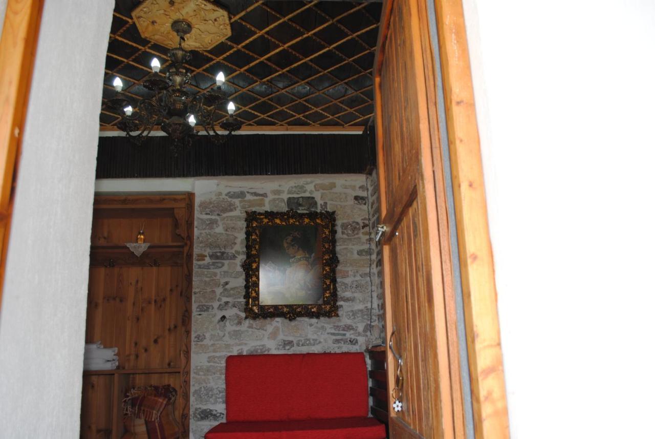 Gjirokastër Guesthouse Mele المظهر الخارجي الصورة