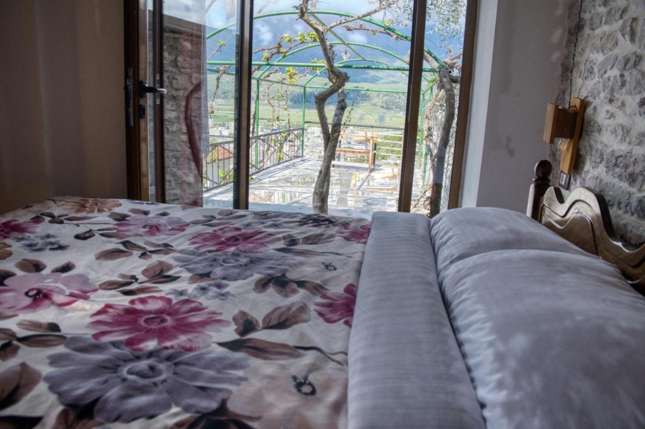 Gjirokastër Guesthouse Mele المظهر الخارجي الصورة