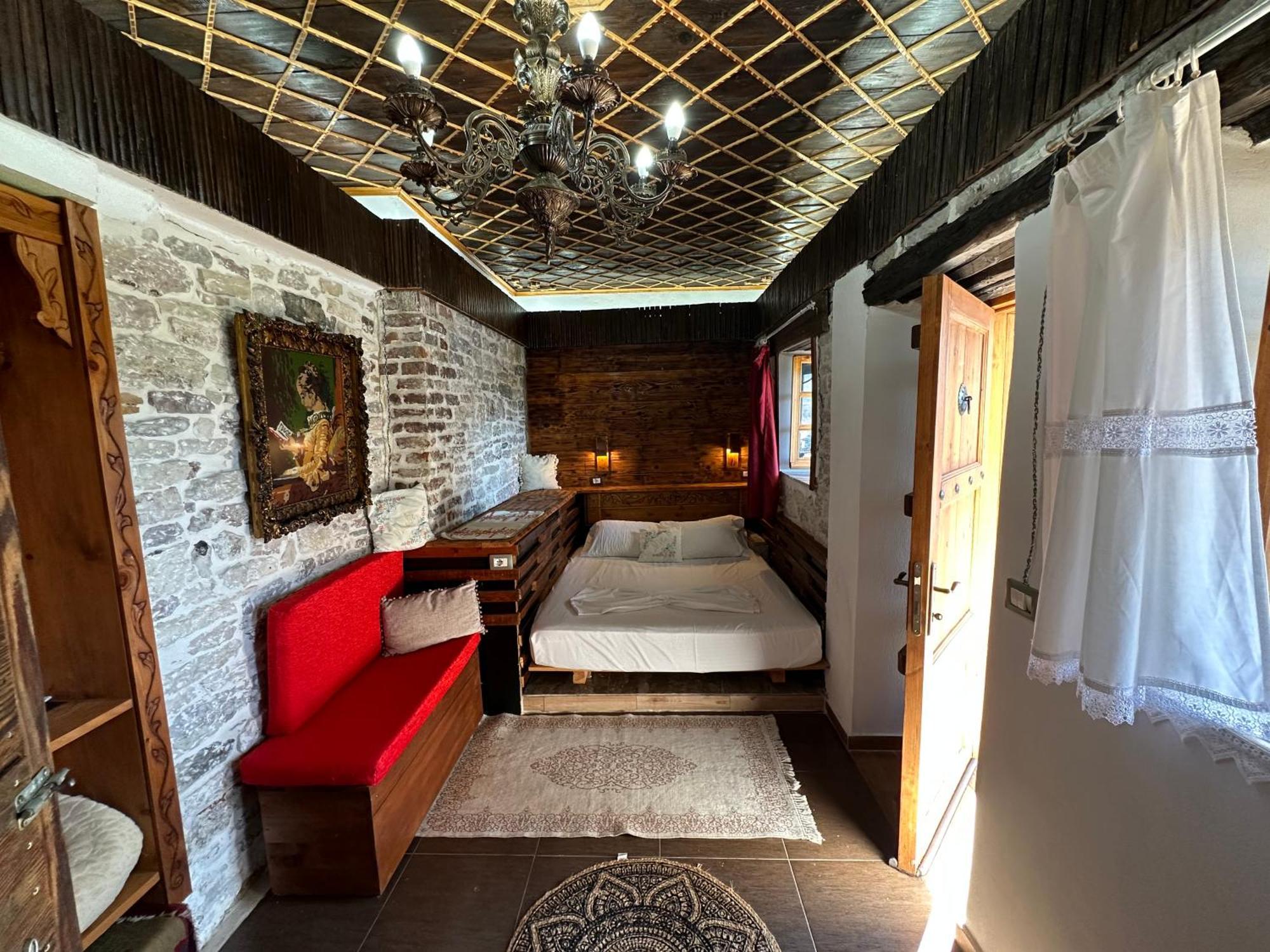 Gjirokastër Guesthouse Mele المظهر الخارجي الصورة