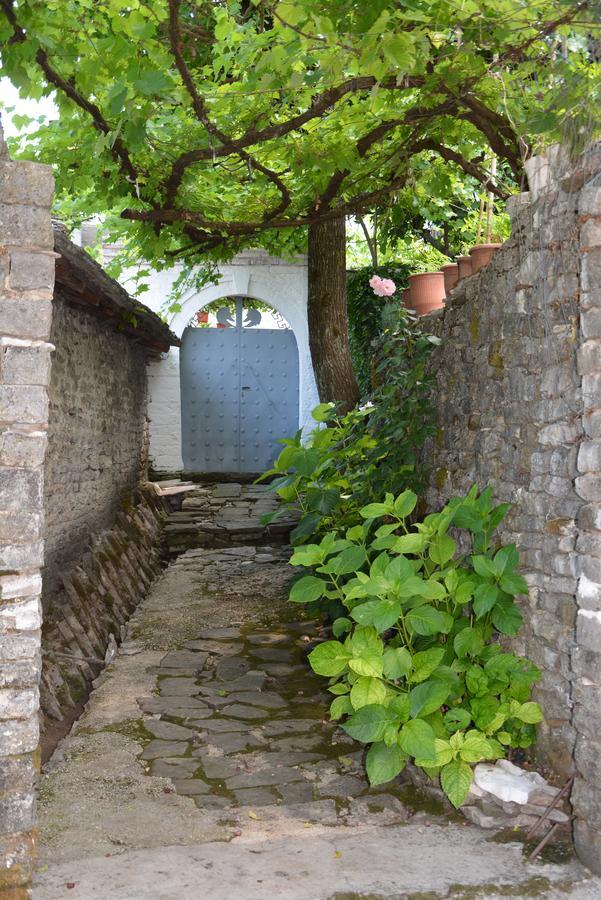 Gjirokastër Guesthouse Mele المظهر الخارجي الصورة