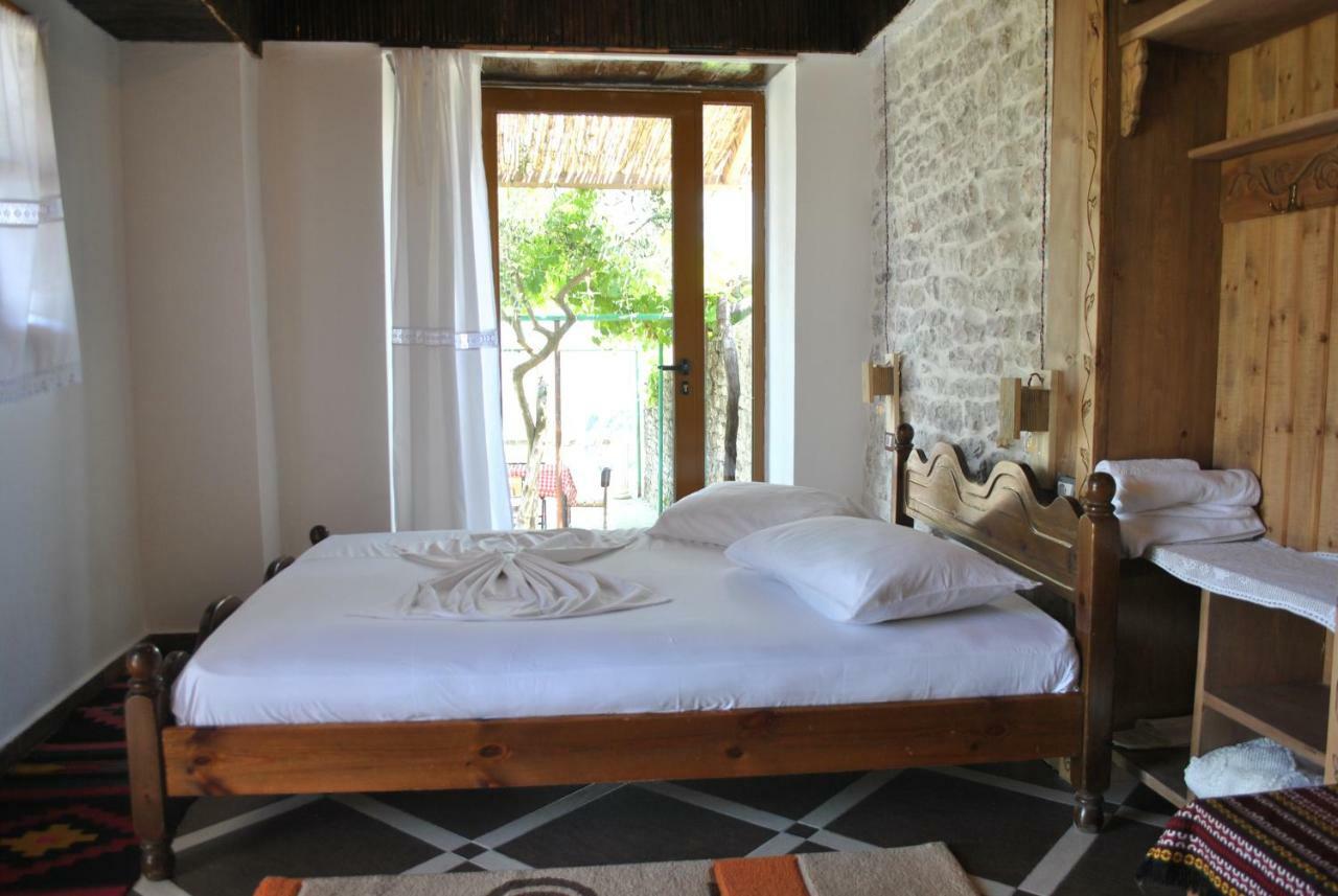 Gjirokastër Guesthouse Mele المظهر الخارجي الصورة